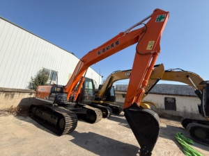 HITACHI ZX160 ZX135 Used Excavator 16Ton 13Ton Medium Hydraulic Crawler Digger Original Japan Good Condition Low Hours <b>Cheap</b> - Product Image 4