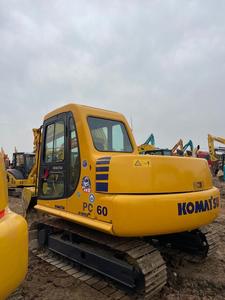 Komatsu 60เครื่องขุดมือสองสำหรับงานต่างๆนักแสดงที่มีข้อต่อที่รวดเร็วและหลายสิ่งที่แนบมา - Product Image 2