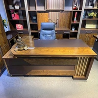Mobilier de bureau moderne et luxueux pour le patron exécutif Bureau en bois pour le travail Table de bureau élégante en bois
