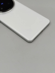 Phiên bản toàn cầu 99% mớ<span class=keywords><strong>i</strong></span> 2024 Đ<span class=keywords><strong>i</strong></span>ện thoạ<span class=keywords><strong>i</strong></span> vivo X200 Pro 5G hot, Màn hình AMOLED vớ<span class=keywords><strong>i</strong></span> tốc độ làm tươ<span class=keywords><strong>i</strong></span> 120Hz, Sạc nhanh 100W - Product Image 6