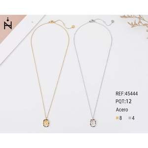 Collier de perles avec pendentif lettre en or et argent, bijoux tendance Acero 45444, cadeau unisexe - Product Image 1