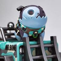 Vente en gros : Figurine squelette de la série camping MR.BONE Blind Box My Own Culture avec Z-Dog et accessoires de camping