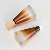 OEM/ODM flacon pulvérisateur de brouillard de verre en forme de cône de 15ml à paroi épaisse flacon d'huile essentielle de parfum avec boîtes cadeaux en papier personnalisé en gros