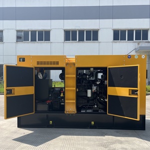 เครื่องกำเนิดไฟฟ้าแบบเงียบ 3 เฟส 50-200kVA 1500 รอบต่อนาที 1800 รอบต่อนาที 440V 50/60Hz ระบายความร้อนด้วยน้ำ สตาร์ท 24V DC แบบโครงเปิด - Product Image 1