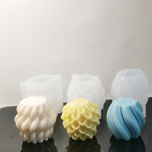 2026 3D Moldes De Silicona Para Velas Geometric Abstract Decorative Striped Bubble Silicone Soap Candle Mold for Candles Making - Product Image 4