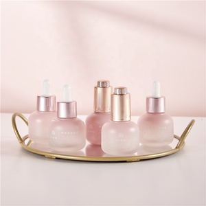 Belle bouteille en verre d'emballage cosmétique de soins de la peau rose avec pompe goutte à goutte automatique pour les cheveux <span class=keywords><strong>parfum</strong></span> essence yeux réparation sérum lotion crème - Product Image 4