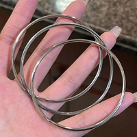 Ensemble de bracelets minimalistes en acier inoxydable plaqué or 18 carats, étanches, tendance, trois pièces