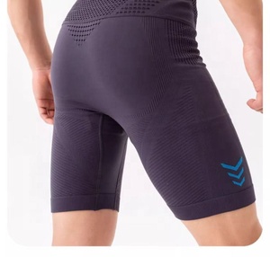 Pantalones Cortos Deportivos de Compresión Elástica para Hombre, Tejido Sin Costuras, Transpirables, con Malla, para Entrenamiento en el Gimnasio - Product Image 6