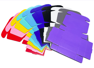 Conception gratuite de la boîte d'emballage de soins avec logo personnalisé boîte aux lettres en papier <span class=keywords><strong>noir</strong></span> boîte de transport de courrier de beauté - Product Image 3