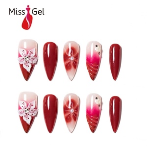 Vente en gros : <span class=keywords><strong>Faux</strong></span> <span class=keywords><strong>ongles</strong></span> à presser en acrylique faits main, longs, forme stiletto, bordeaux brillant, avec <span class=keywords><strong>colle</strong></span> - Product Image 1