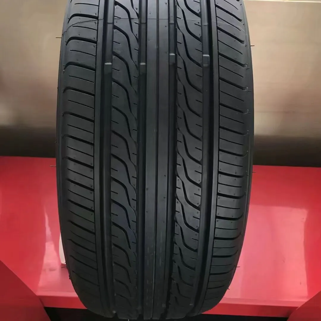 도매 저렴한 자동차 타이어 100% 보증 고품질 자동차 타이어 뜨거운 판매 NEREUS 타이어