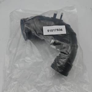 Manguera de Succión Flexible Turbo 135 145 180 hp 51817836 para <span class=keywords><strong>Fiat</strong></span> <span class=keywords><strong>Abarth</strong></span> <span class=keywords><strong>500</strong></span> 1.4, Autopartes al por Mayor Yomi Supply - Product Image 1