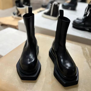 Wholesale Custom Men <b>Women</b> High Platform Fashion <b>Boot</b> Thick Square Bottom Round Toe <b>Winter</b> <b>Leather</b> Unisex Ankle <b>Boots</b> - Product Image 2