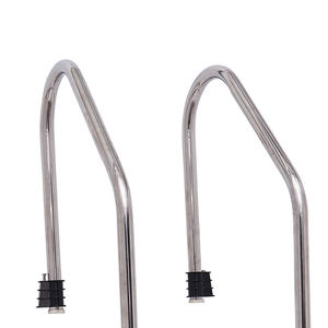 Échelle de spa compacte en acier inoxydable PIKES, conçue pour les spas et les petites piscines, gain de place et facile à monter - Product Image 4