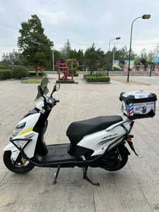 ซูซูกิ AFR125 พรีเมียม สกู๊ตเตอร์ 125 ซีซี - ที่เก็บของขนาดใหญ่ และที่พักเท้ากว้างขวาง 280 มม. - Product Image 4