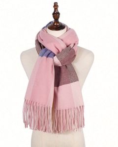 Écharpe longue en cachemire à carreaux rose de luxe pour femmes, hiver - Product Image 2