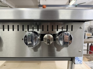 Estufa de Gas Comercial de Acero Inoxidable de 24 Pulgadas, 4 Quemadores, Estufa de Gas de Sobremesa, Cocina Industrial para Restaurantes - Product Image 3