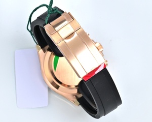 Montre mécanique multifonctionnelle de luxe haut de gamme pour homme avec cadre arc-en-ciel et élégante montre-bracelet sertie de diamants - Product Image 3