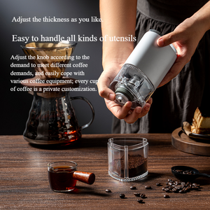 Molino de Café Portátil para el Hogar y la Cocina, con Grosor de Molienda Ajustable, Recargable por USB, Automático - Product Image 3
