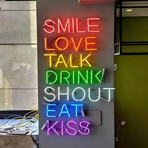 Letrero Luminoso LED de Cristal Personalizado con Diseño Gratuito para Negocios, Fiestas de Cumpleaños y Hogar - Product Image 1