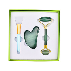 ¡En stock! Proveedor <span class=keywords><strong>China</strong></span> de encargo verde Aventurina jade rodillo gua sha raspado masaje conjunto de herramientas - Product Image 3