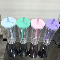 Gobelets en acrylique de 24 oz avec trou pré-percé, tasses en plastique à double paroi avec paille à boba, bouteille d'eau avec couvercle anti-fuite