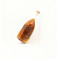 Bouteille en verre pratique pour vodka, vin et liqueur, avec tête de cerf gaufrée, finition givrée/mate, courbée, 600ml/700ml/750ml, avec bouchon en liège