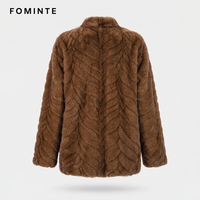 Manteau en fausse fourrure pour femme, vente en gros, couleur café, texturé, chaud, épais, luxueux, avec boutons perlés, style streetwear, veste tendance