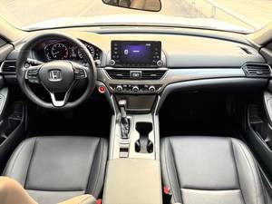 Auto Japonés Usado <span class=keywords><strong>Honda</strong></span> <span class=keywords><strong>Accord</strong></span> 260TURBO <span class=keywords><strong>2018</strong></span> en Venta, Autos Usados Baratos de <span class=keywords><strong>Segunda</strong></span> <span class=keywords><strong>Mano</strong></span>, CVT, 4 Puertas, Sedán de 5 Plazas, <span class=keywords><strong>Honda</strong></span> <span class=keywords><strong>Accord</strong></span> - Product Image 6