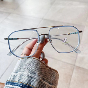 Gafas Ópticas de Metal con Forma Poligonal de Venta al por Mayor de Fábrica, de Buena Calidad <span class=keywords><strong>y</strong></span> Precio Asequible, Disponibles para Hombre <span class=keywords><strong>y</strong></span> Mujer - Product Image 6