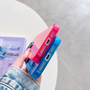 Street Fashion TPU Funda de teléfono luminosa transparente con marco de color caramelo Funda de sensación de piel para <span class=keywords><strong>iPhone</strong></span> 16 <span class=keywords><strong>Plus</strong></span> Pro Max - Product Image 5