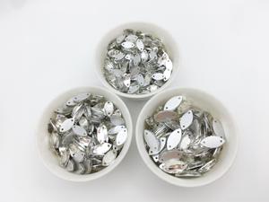 Vetro fai da te all'ingrosso con doppi fori e retro piatto vari stili e forme <span class=keywords><strong>di</strong></span> pietre <span class=keywords><strong>di</strong></span> cristallo cucite a mano per scarpe capi - Product Image 3