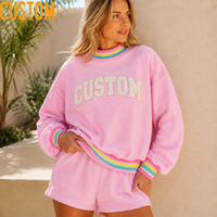 Ensemble décontracté deux pièces pour femme : Sweat-shirt oversize col rond et short, avec broderie appliquée côtelée arc-en-ciel – Vente en gros