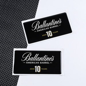 Etiquetas Autoadhesivas de Epoxi Cristalinas Personalizadas de Wei Han Paper Plastic, Etiquetas para Botellas Resistentes al Agua y al Aceite con Impresión de Pegamento - Product Image 1