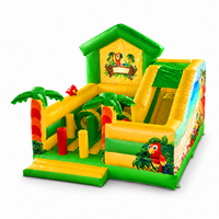 Aire de jeux gonflable tropicale avec toboggan, parcours d'obstacles et zone de saut pour enfants, usage commercial