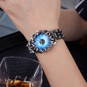 Reloj de Pulsera para Hombre PINTIME, Nuevo Modelo con Diseño Retro Medieval Estilo Y2K, Garra de Diablo, Alabastro, Forma Única, Reloj de Cuarzo de Calidad - Product Image 6