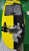 Planche de surf électrique puissante de 15 kW à grande vitesse (60 km/h) en fibre de carbone pour les sports nautiques professionnels