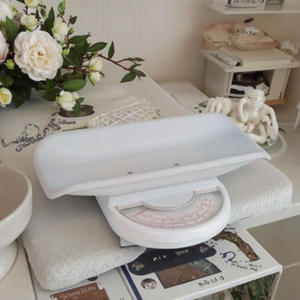 Balance mécanique pour bébé Medco 20 kg avec plateau, portable, usage domestique, rectangulaire, blanche - Product Image 4