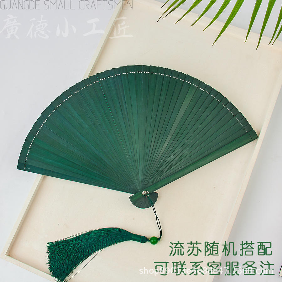 ไม้ไผ่ทั้งหมดสีเขียวเข้ม16ซม. [ส่งพู่]