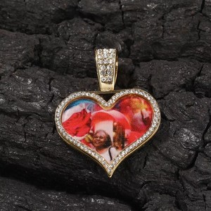 Bracciale Hip Hop Iced Punk con Ciondolo Memoria Placcato Oro, Catena Cubana da 9mm, Foto e Cuore con Zirconi per Gioielli Personalizzati - Product Image 4