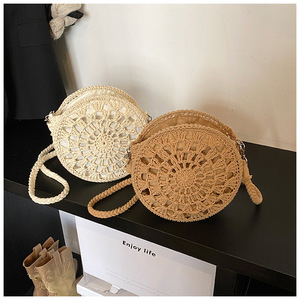Summer <span class=keywords><strong>Chic</strong></span> Style Vacation Casual Hollowed Out Shoulder Bag Vintage Girl Crochet Hook Small Round Cellphone Pouch - Product Image 2