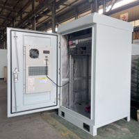 Armoire de station de base micro-cellulaire 5G en aluminium W-TEL IP54 avec télécommande |   Boîtier de télécommunications extérieur compact de 19 pouces pour les nœuds de réseau ruraux