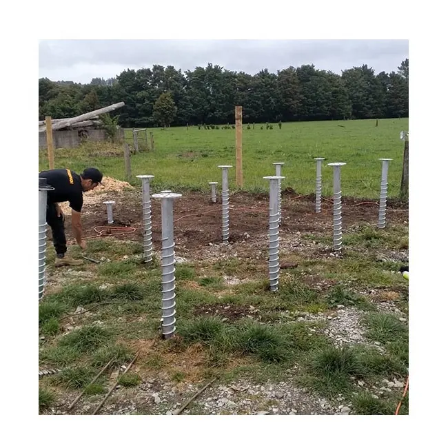 60mm / 76mm/89mm/Pile de vis de terre photovoltaïque de diamètre de tuyau personnalisé pour fondation de construction