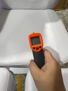 เตียงเสริมความงามแบบแยกขา ปรับระดับได้ 4 มอเตอร์ หมุนได้ ควบคุมด้วยเท้า พร้อมรีโมท สำหรับใช้ในร้านเสริมสวย - Product Image 4