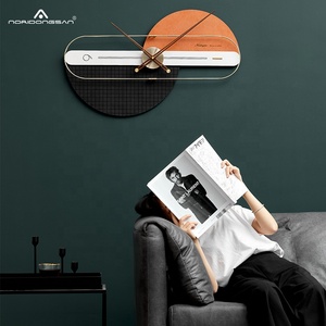 Reloj de Pared Decorativo de Metal y Madera Noridongsan, Reloj de Pared Digital Silencioso, Movimiento Solar para Sala de Estar/Oficina - Product Image 6