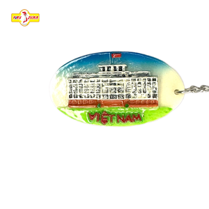 Fábrica de Vietstyle, venta al por mayor, artesanía de resina duradera, diseño de animales, llaveros de recuerdo de Color personalizados para hombres y mujeres - Product Image 1