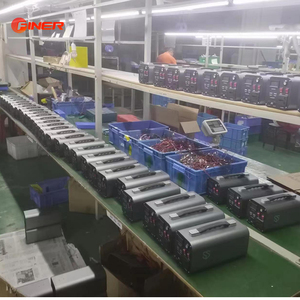 Batería de Camping para Exteriores de 220V y 160000mAh con Carga Solar USB, Banco de Energía Portátil de 500W para el Hogar - Product Image 3