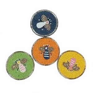 Sous-verres ronds brodés de perles de rocaille 4x4 pouces, motif abeille, design moderne écologique, colorés, faits à la main - Product Image 1
