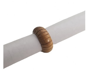 Prix de gros véritables ronds de serviette en bois sculptés à la main nouveau style tendance motif rond pour mariage et fête Designer fait maison - Product Image 3