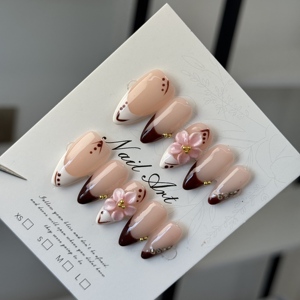 Wholesale Factory Luxury <strong>Nail</strong> Supplies High-end Smooth Handmade Press on <strong>Nails</strong> Custom Design Full Cover <strong>Nail</strong> Art <strong>Set</strong> - Product Image 5